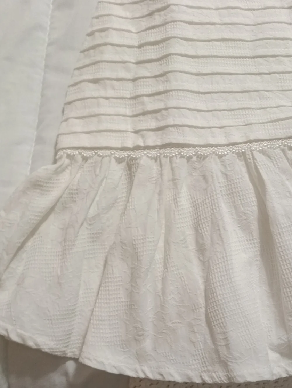 White Off-Shoulder Ruffled Mini Dress - Picture 4 of 8